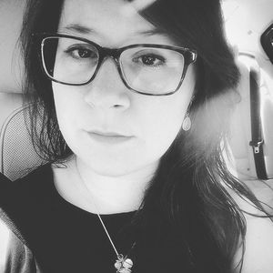 Meet your Posher, Elaina